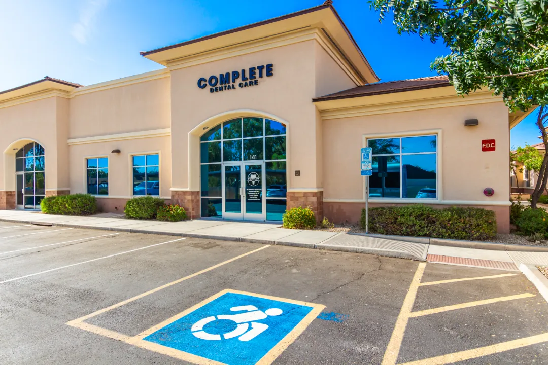 Complete Dental Care Paradise Valley office interior