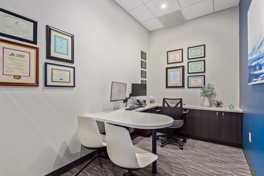 Clean and modern dental office in Paradise Valley AZ