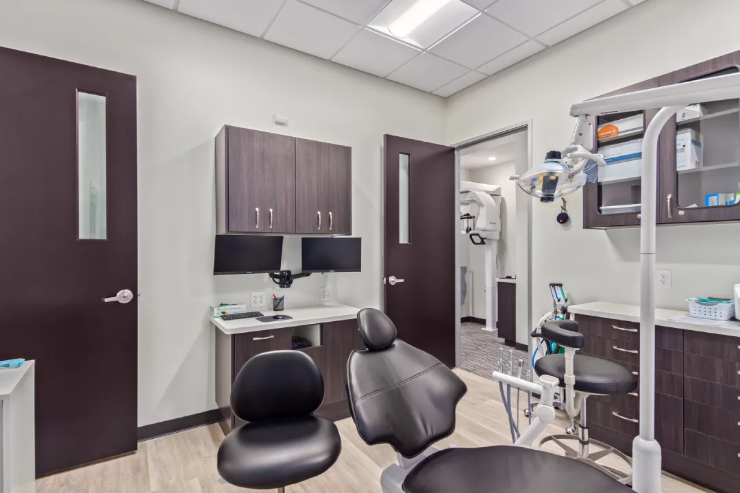 Bright and modern dental suite at our Phoenix location